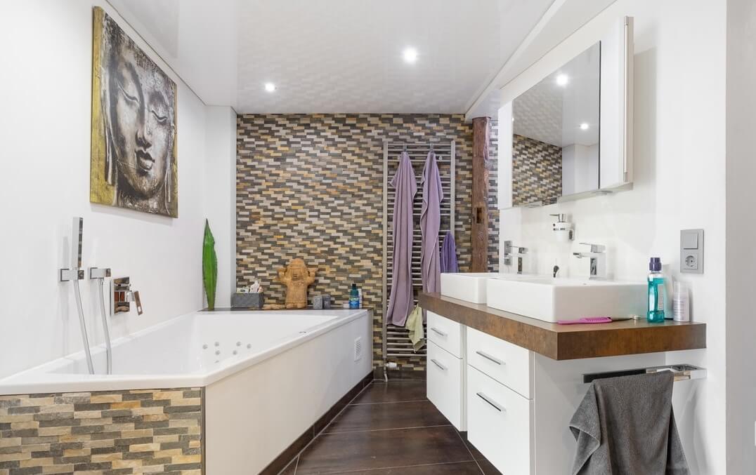 vorderhaus-badezimmer